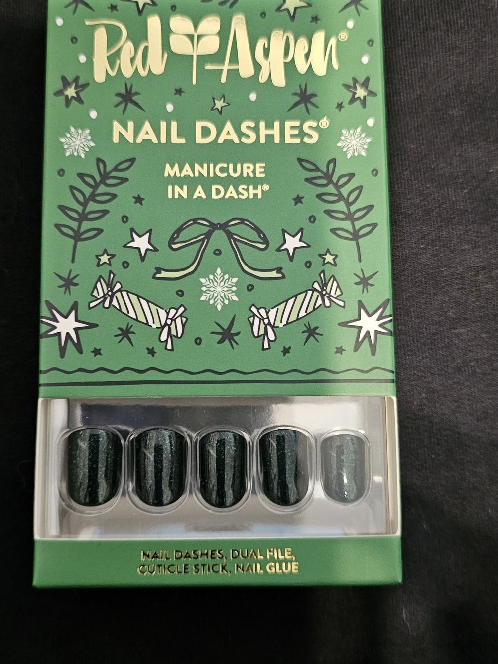 Red Aspen Nail Dashes Dark Green Press-On Nails